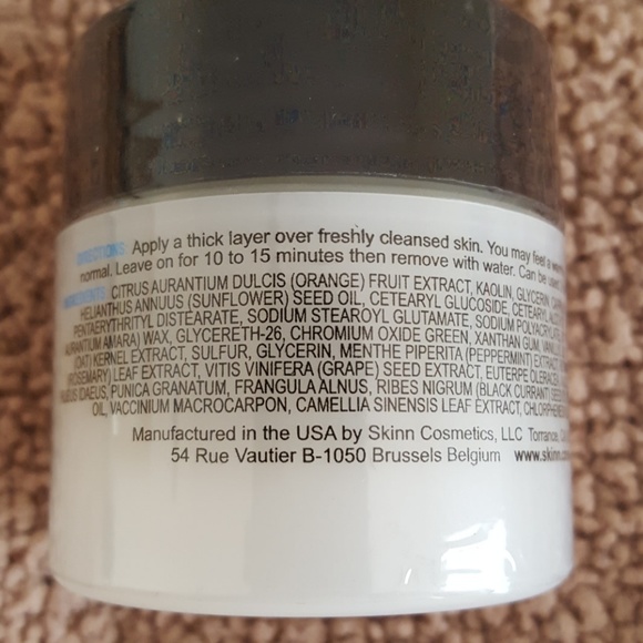 SEALED SKINN VACUUM MASK 2 oz. - Picture 3 of 3